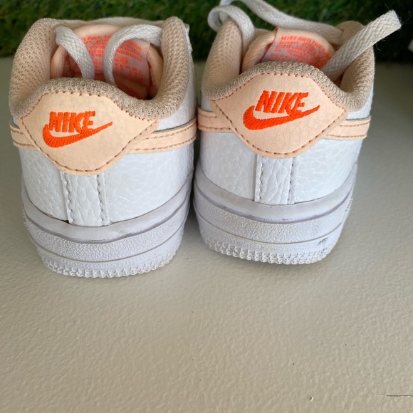 5C Airforce 1s - Picture 2 of 5